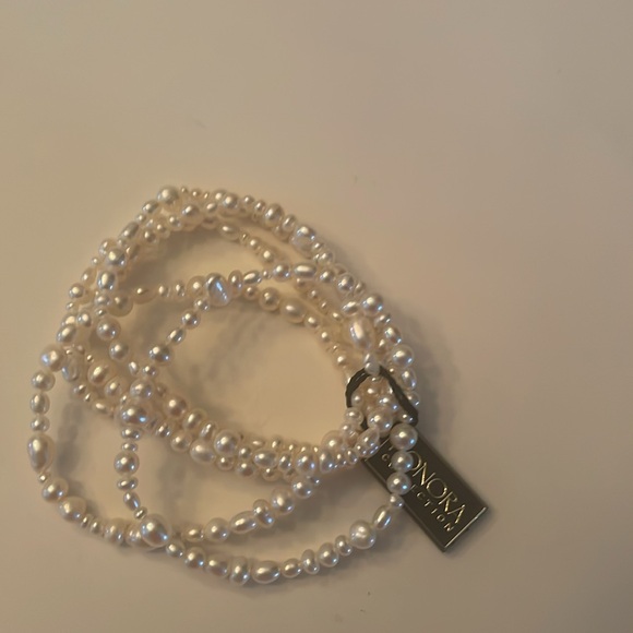 Honora Pearl Bracelet - Picture 3 of 3
